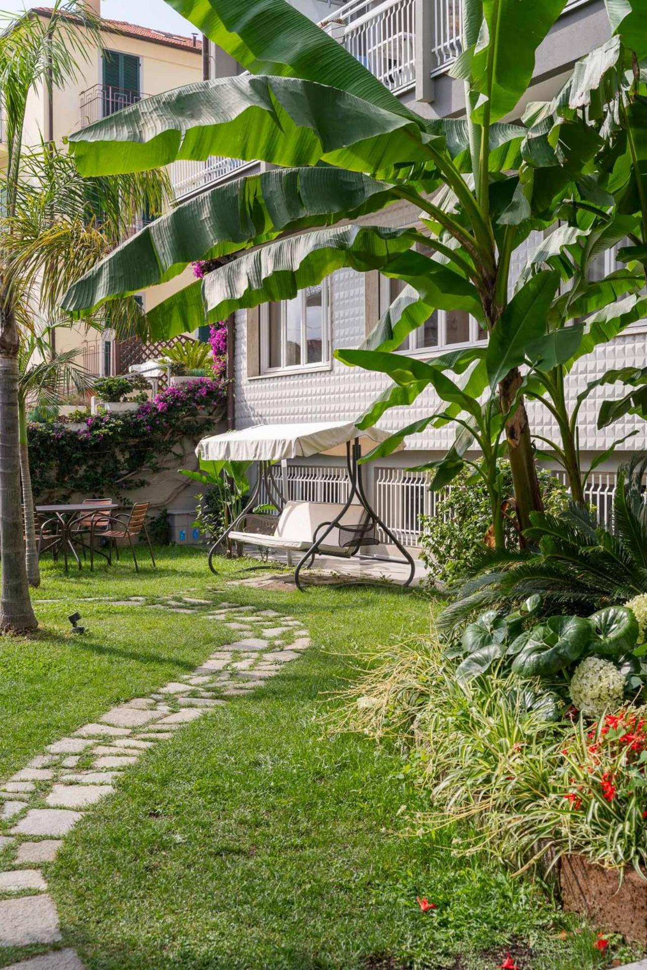 Corallo Wellness Hotel Diano Marina Buitenkant foto