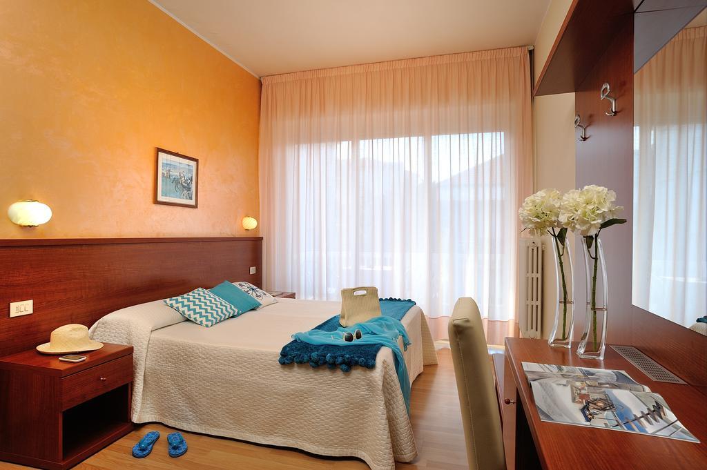 Corallo Wellness Hotel Diano Marina Buitenkant foto