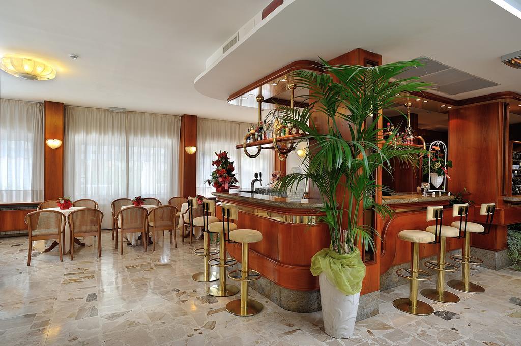 Corallo Wellness Hotel Diano Marina Buitenkant foto