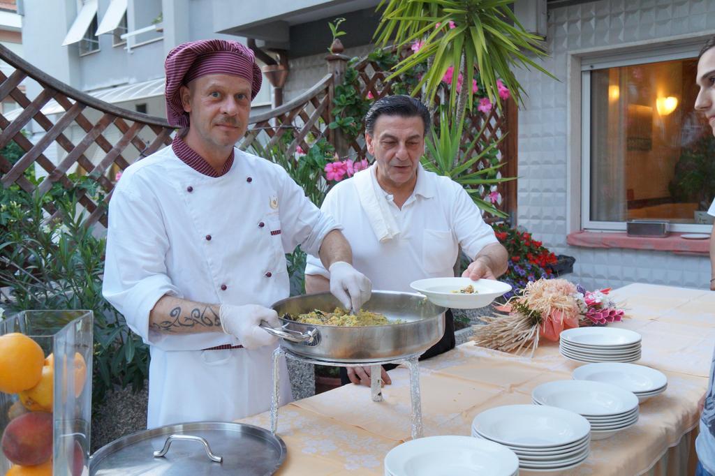 Corallo Wellness Hotel Diano Marina Buitenkant foto