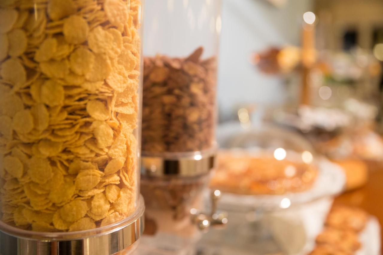 Corallo Wellness Hotel Diano Marina Buitenkant foto